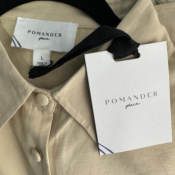 Pomander Place Tuckernuck Ashlen Blouse in Tan Button Down Size Large - Picture 9 of 11